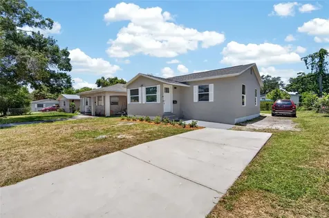 2511 27th Street S St Petersburg FL 33712