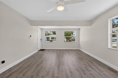 2511 27th Street S St Petersburg FL 33712