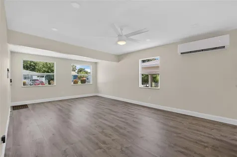2511 27th Street S St Petersburg FL 33712