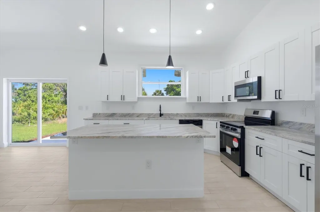 8 Bank Court Placida FL 33946