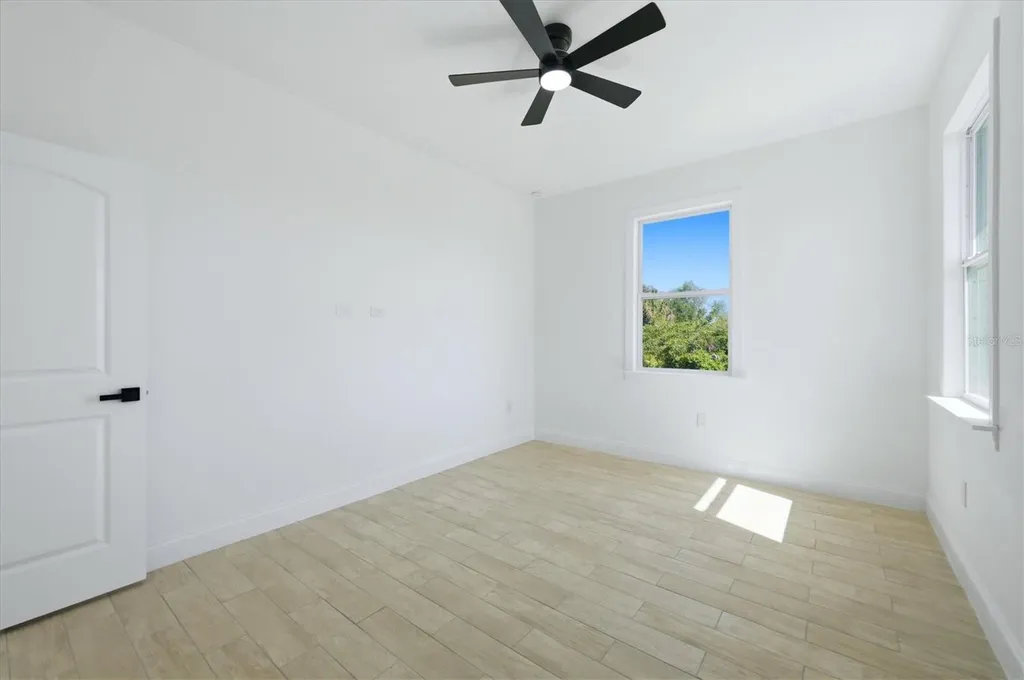 8 Bank Court Placida FL 33946
