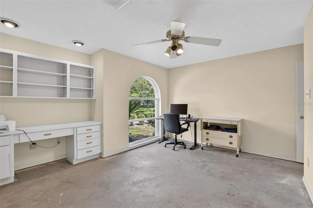 2714 Pine Club Drive Plant City FL 33566