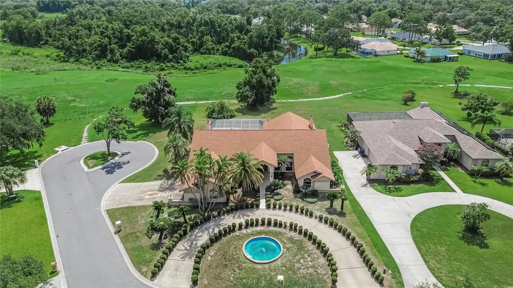 2714 Pine Club Drive Plant City FL 33566