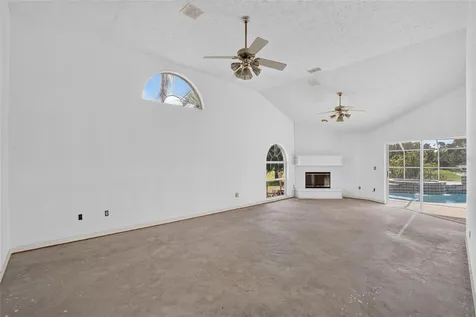 2714 Pine Club Drive Plant City FL 33566
