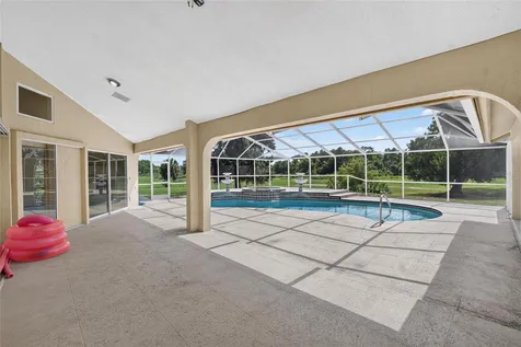 2714 Pine Club Drive Plant City FL 33566