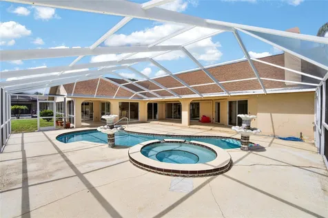 2714 Pine Club Drive Plant City FL 33566
