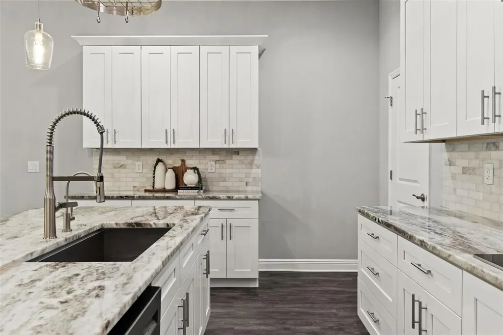 2730 Robertson Trail Lutz FL 33559