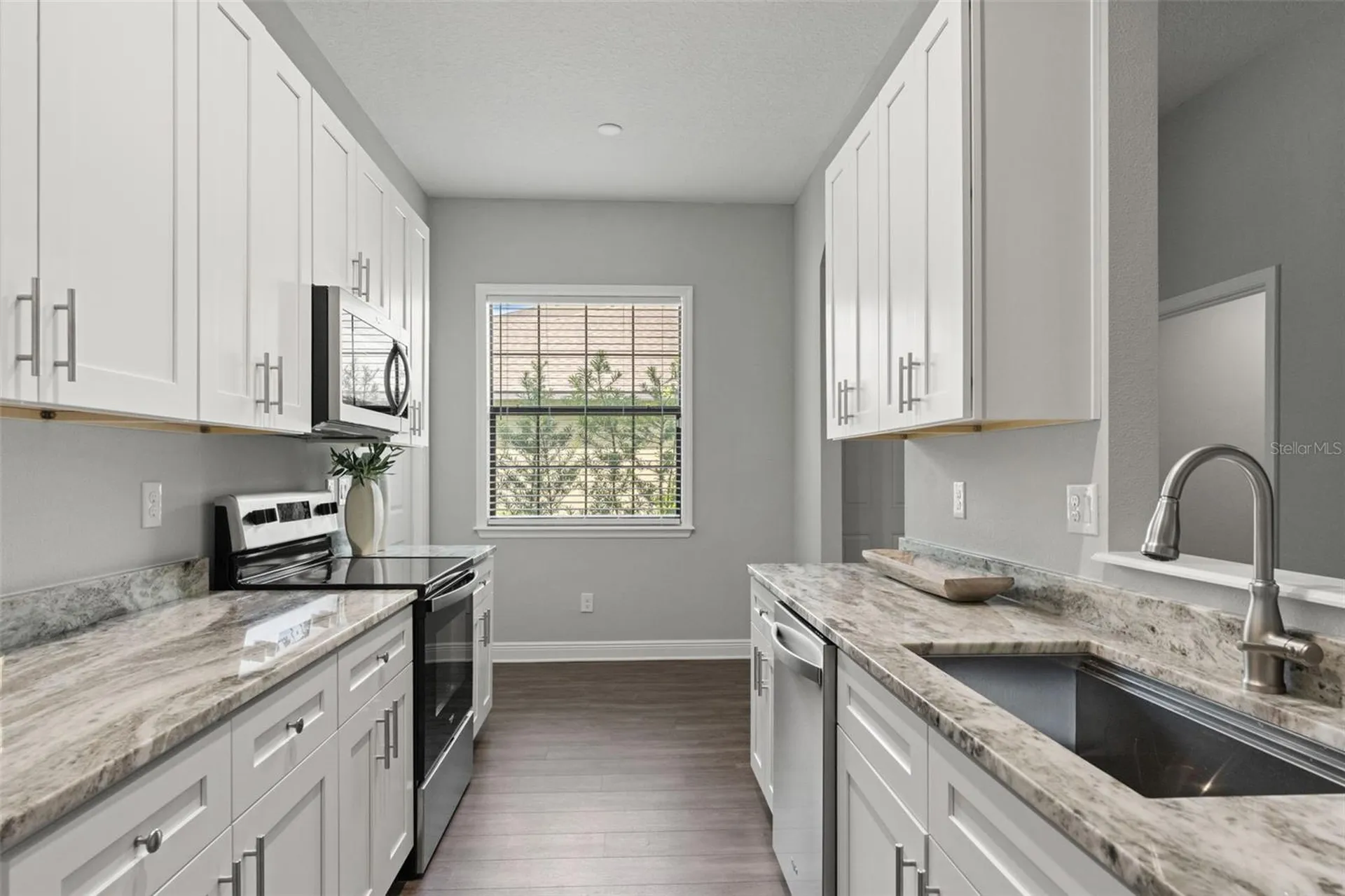 2730 Robertson Trail Lutz FL 33559
