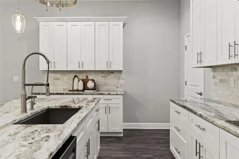 2730 Robertson Trail Lutz FL 33559