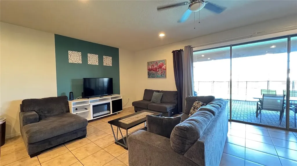 1908 Nice Court Kissimmee FL 34747
