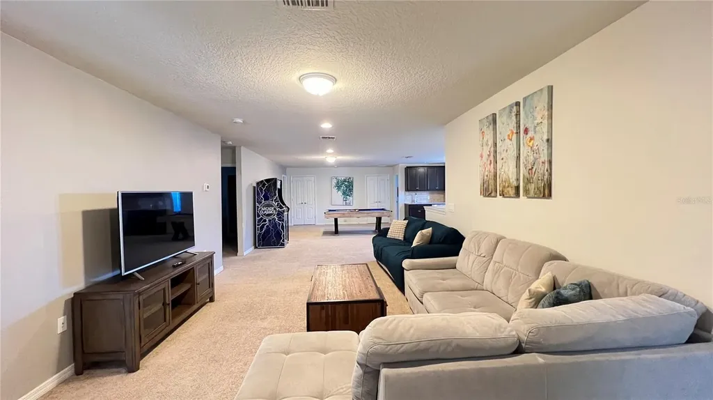 1908 Nice Court Kissimmee FL 34747