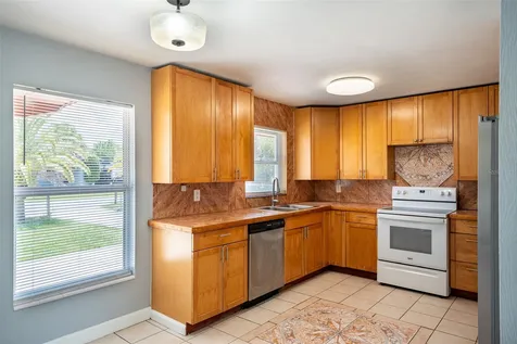 50 N Edgemon Avenue Winter Springs FL 32708