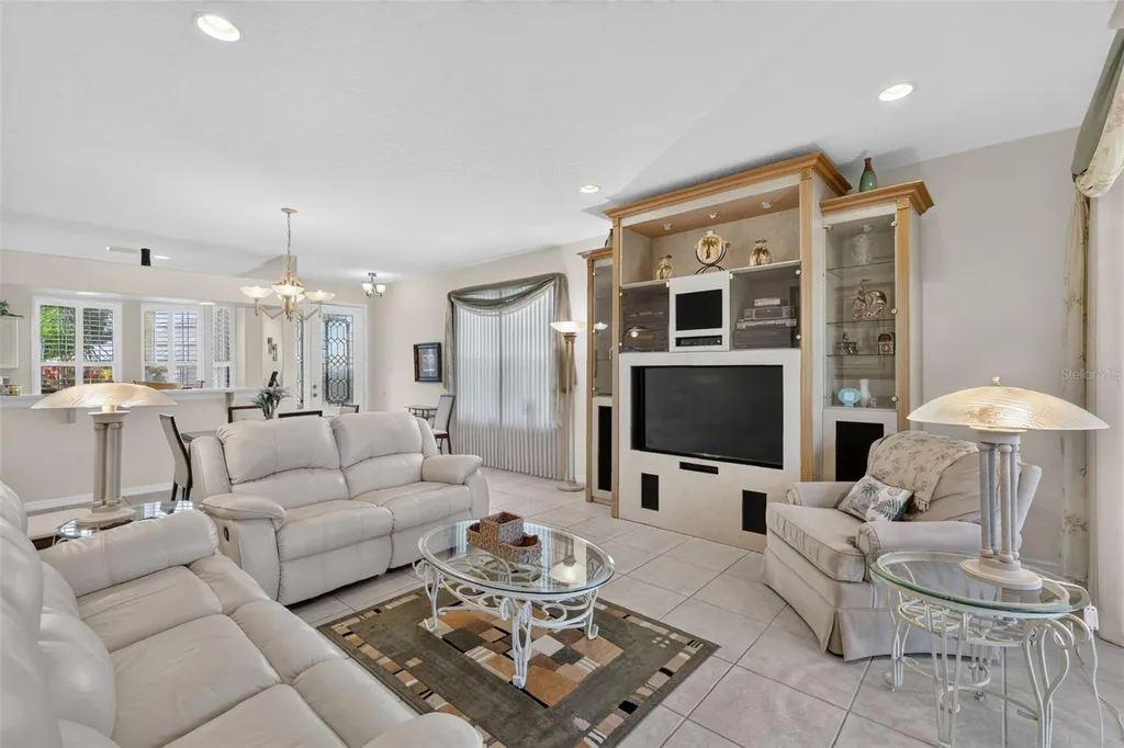 5401 Sir Churchill Drive Leesburg FL 34748