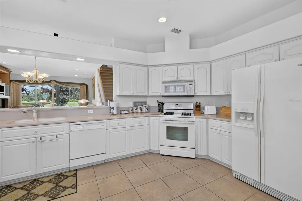 5401 Sir Churchill Drive Leesburg FL 34748