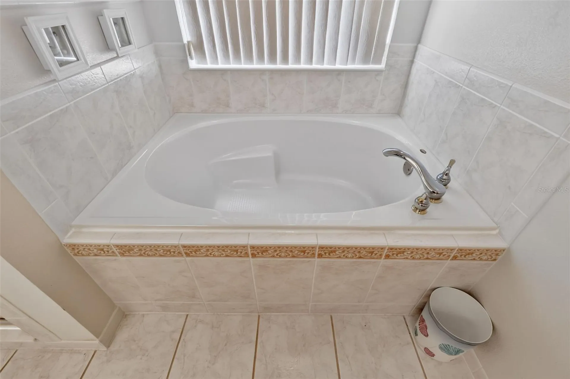 5401 Sir Churchill Drive Leesburg FL 34748