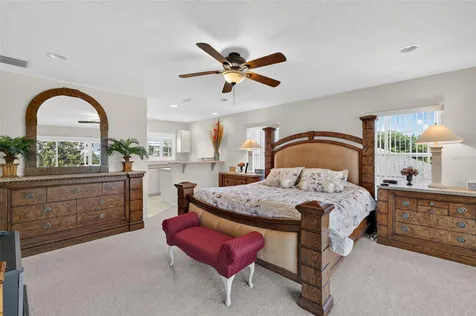 5401 Sir Churchill Drive Leesburg FL 34748