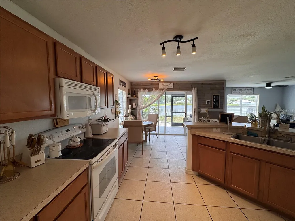 2232 Colville Chase Drive Ruskin FL 33570