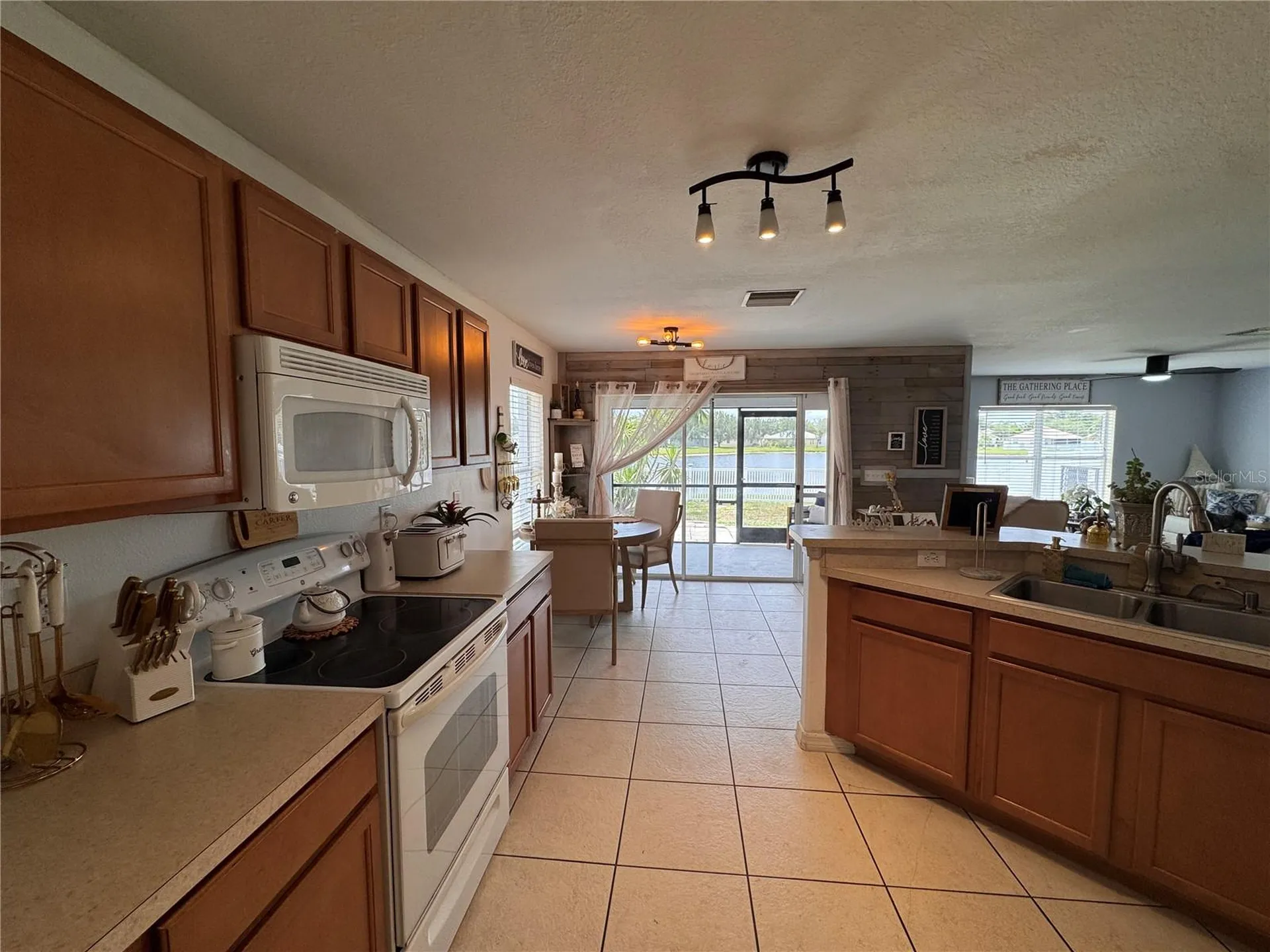 2232 Colville Chase Drive Ruskin FL 33570
