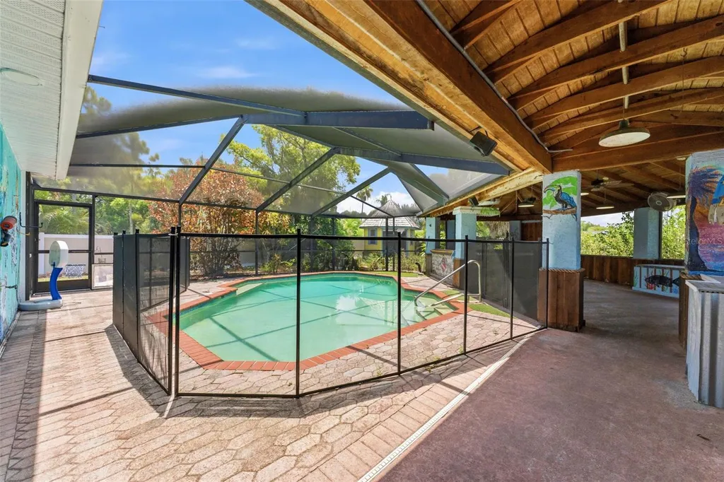 670 Sparrow Avenue Palm Harbor FL 34683