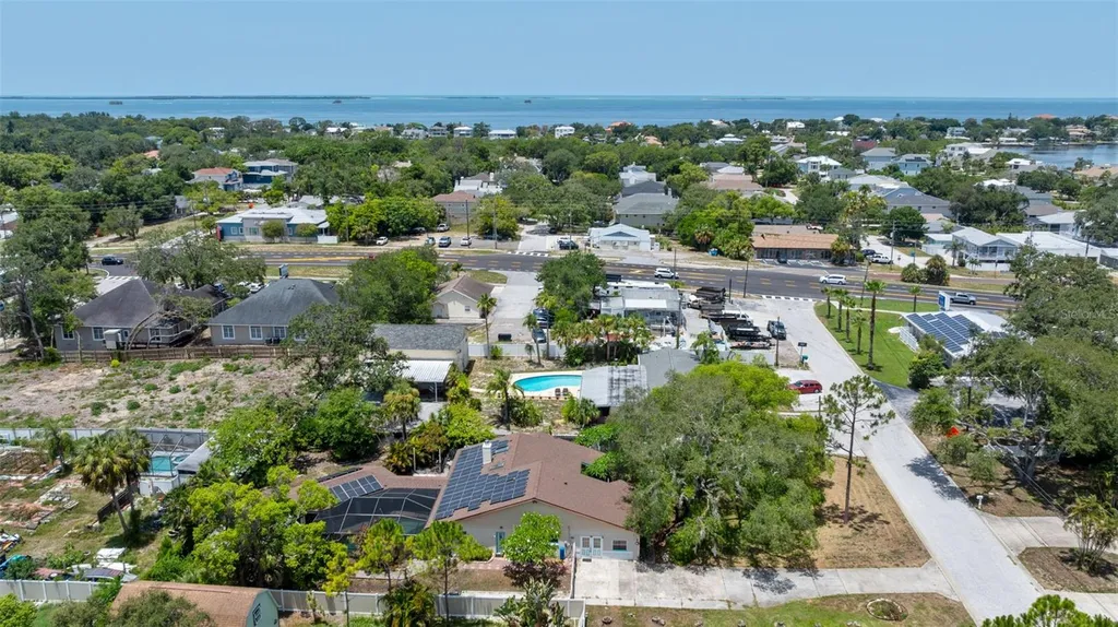 670 Sparrow Avenue Palm Harbor FL 34683