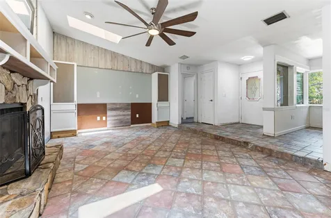 670 Sparrow Avenue Palm Harbor FL 34683