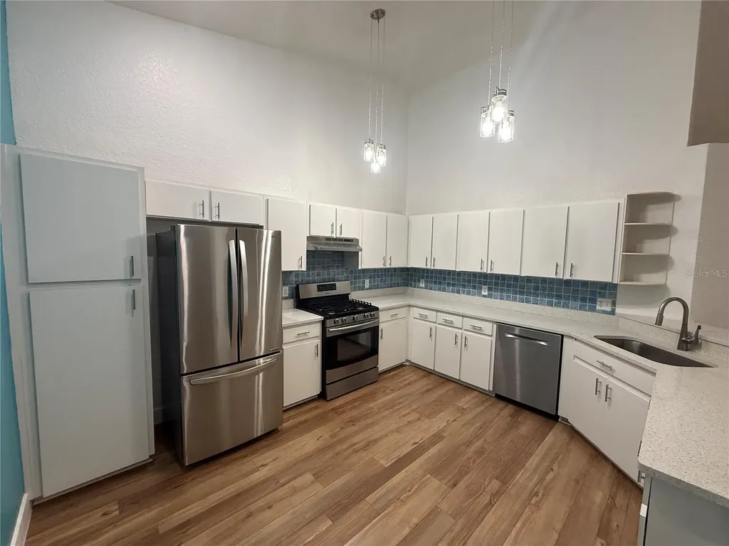 21542 Clubside Loop Lutz FL 33549