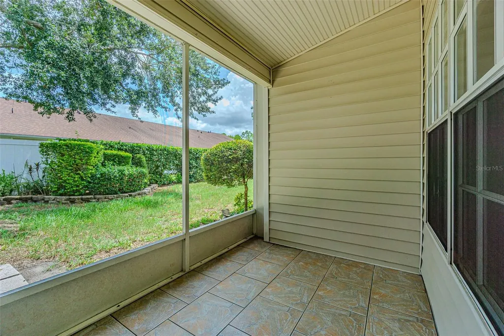 21542 Clubside Loop Lutz FL 33549
