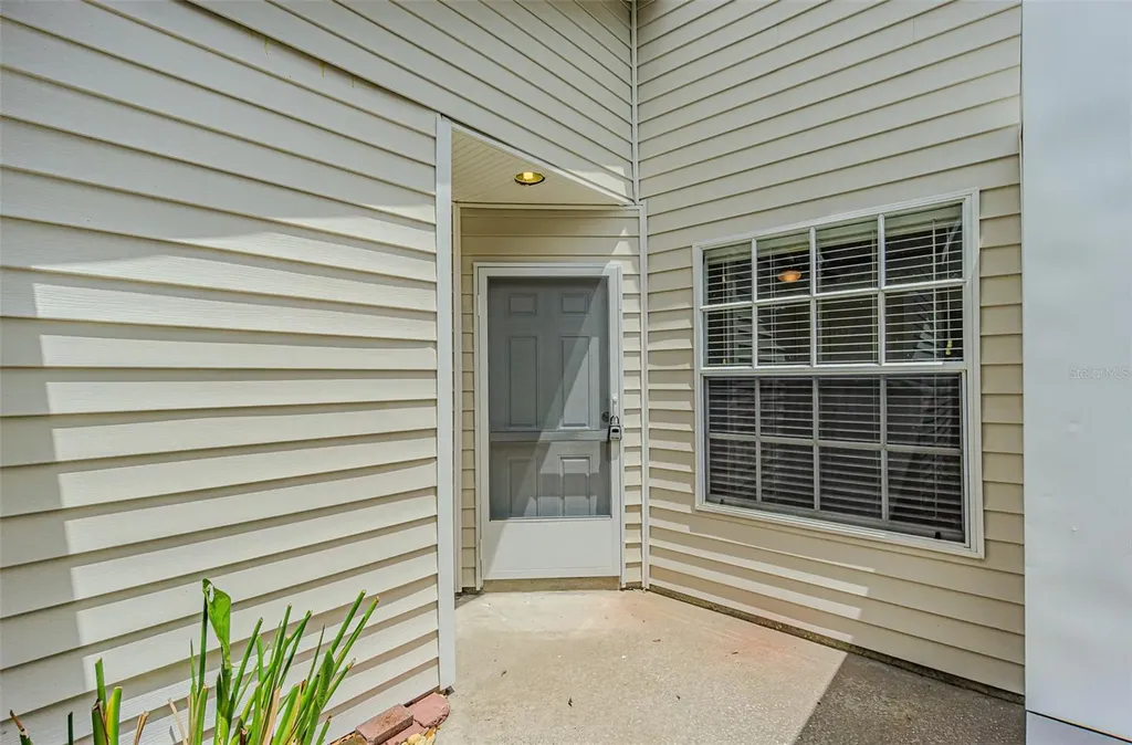21542 Clubside Loop Lutz FL 33549