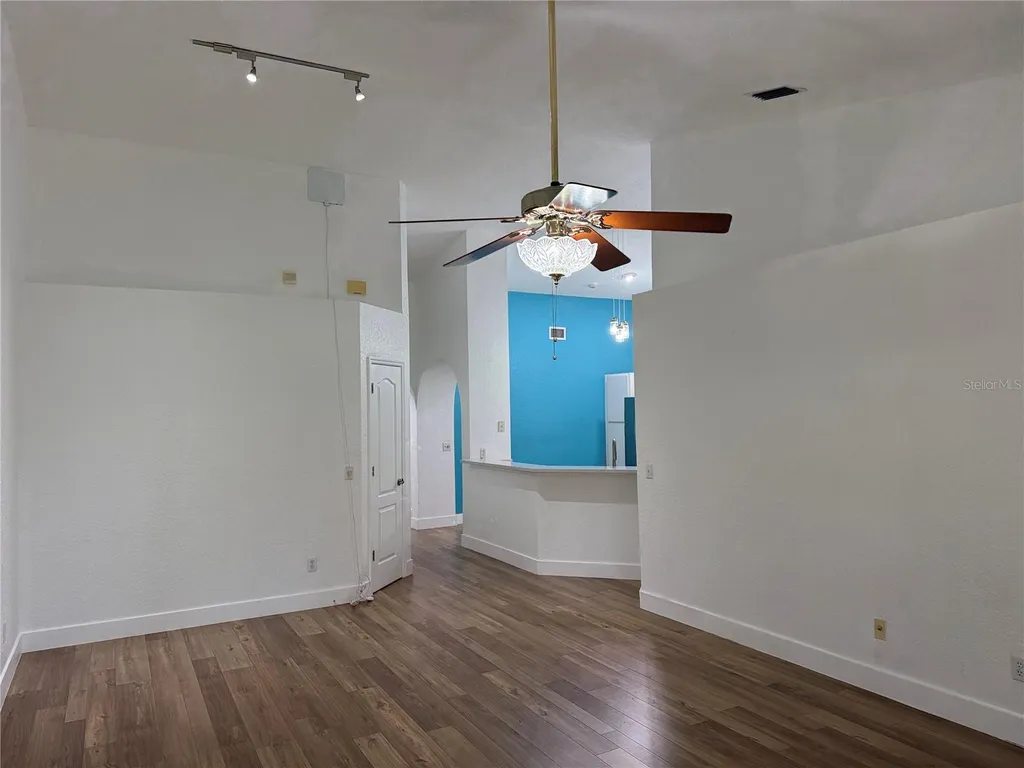 21542 Clubside Loop Lutz FL 33549