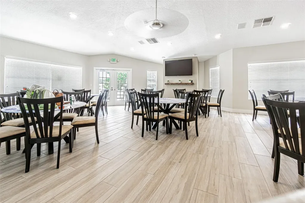 21542 Clubside Loop Lutz FL 33549