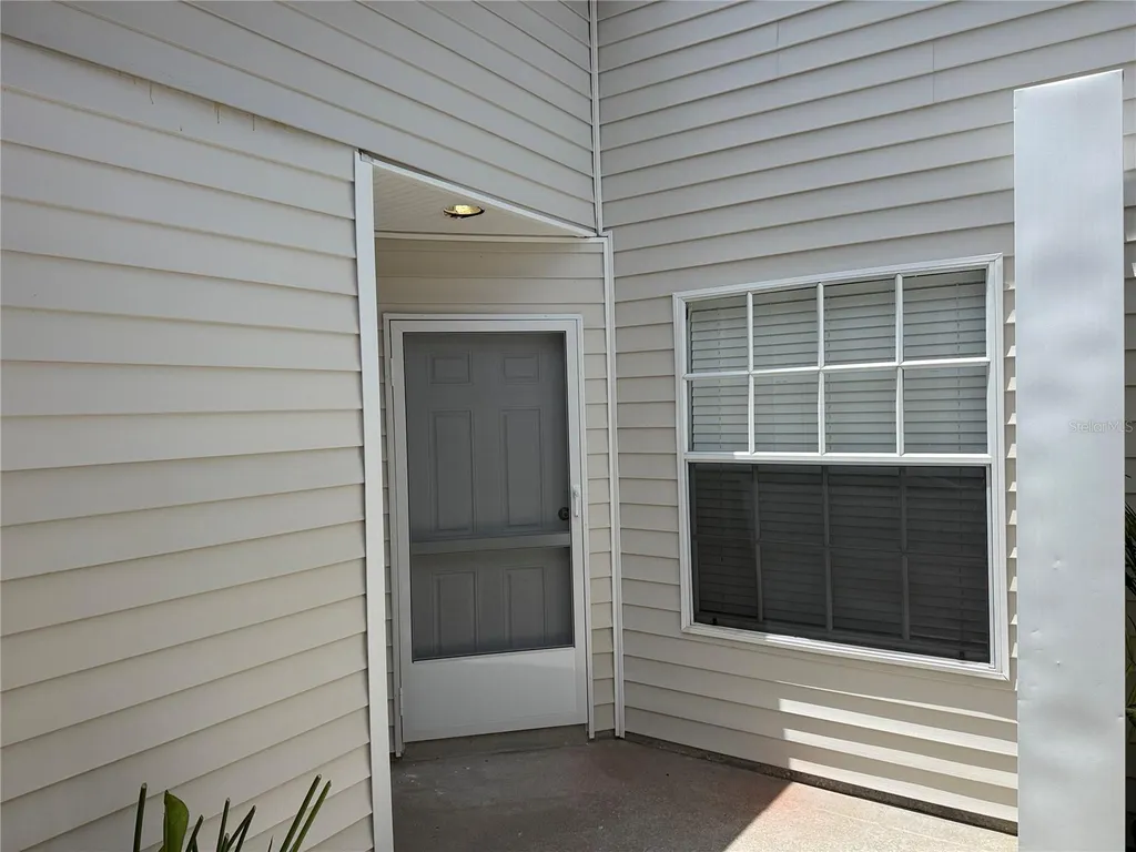 21542 Clubside Loop Lutz FL 33549