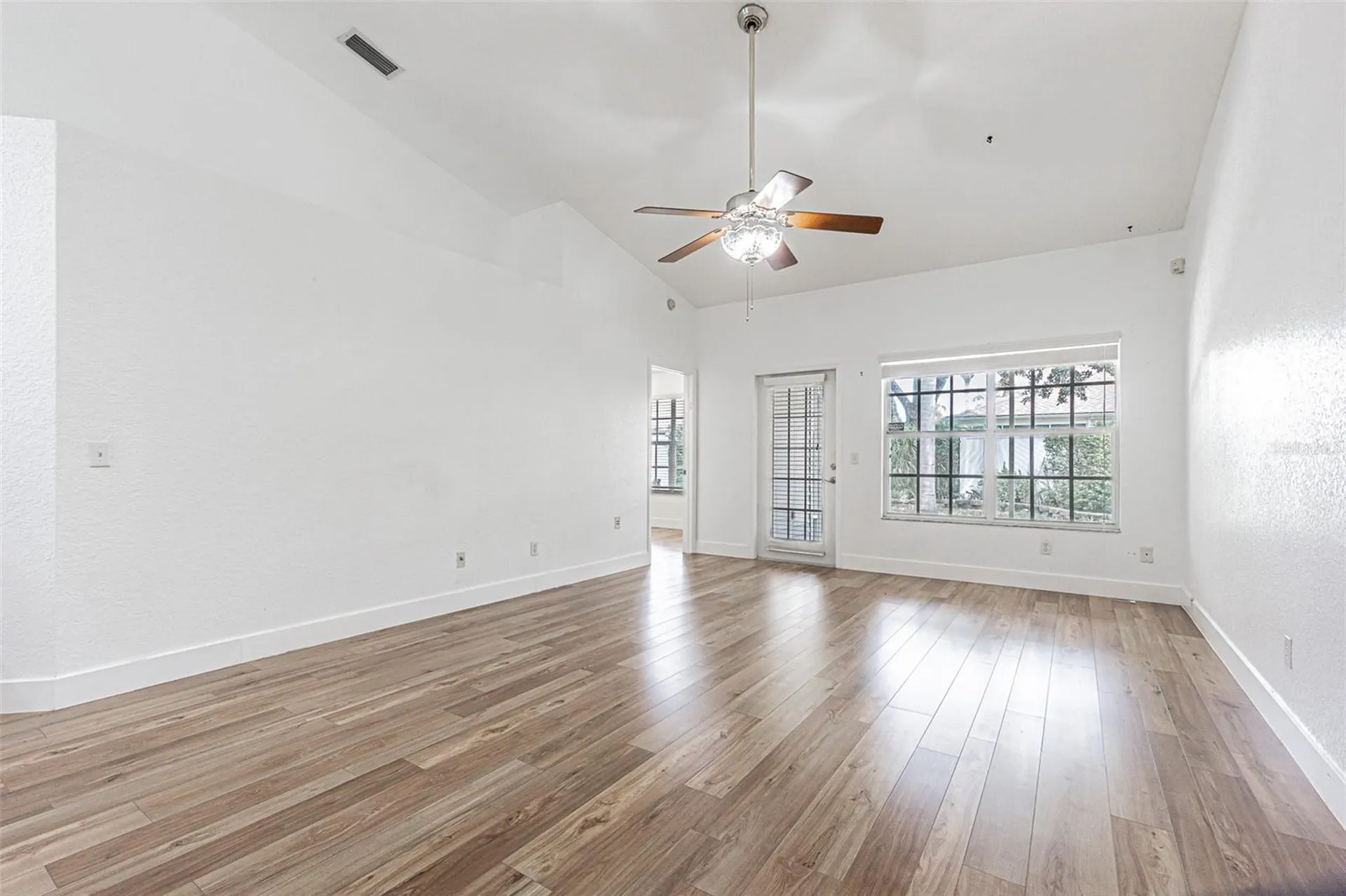 21542 Clubside Loop Lutz FL 33549