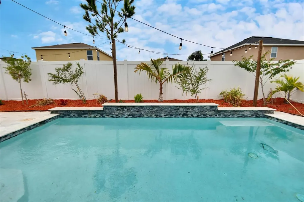 14525 Scottburgh Glen Drive Wimauma FL 33598