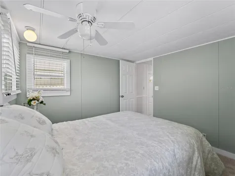 3402 Shingle Oak Terrace Sarasota FL 34237