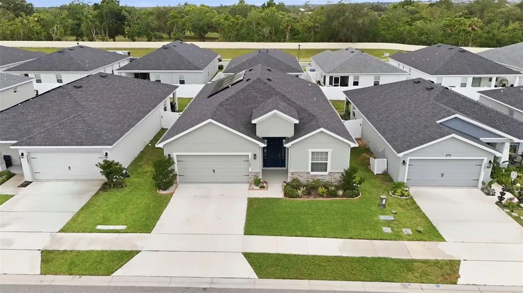 2486 Matterhorn Trail Davenport FL 33837