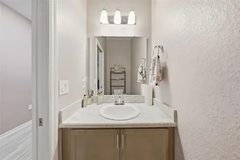 2486 Matterhorn Trail Davenport FL 33837