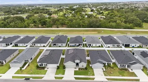 2486 Matterhorn Trail Davenport FL 33837
