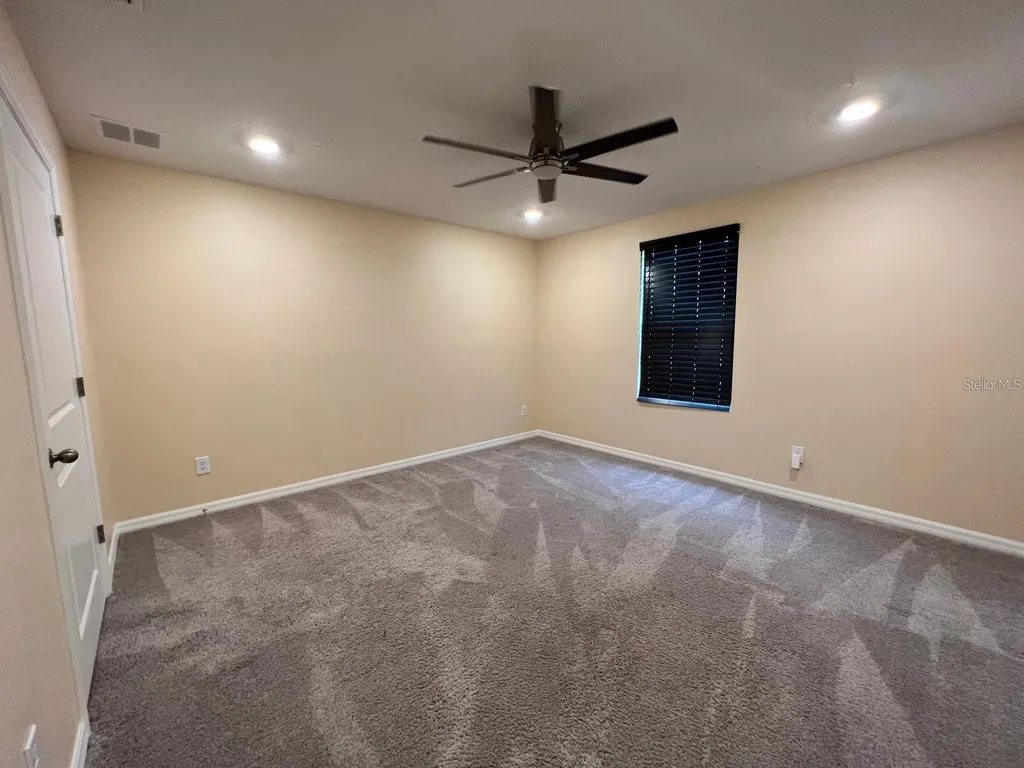 700 Split Hoof Drive St Cloud FL 34771