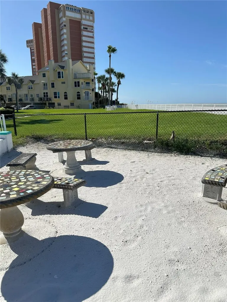 181ST Ave W Redington Shores FL 33708