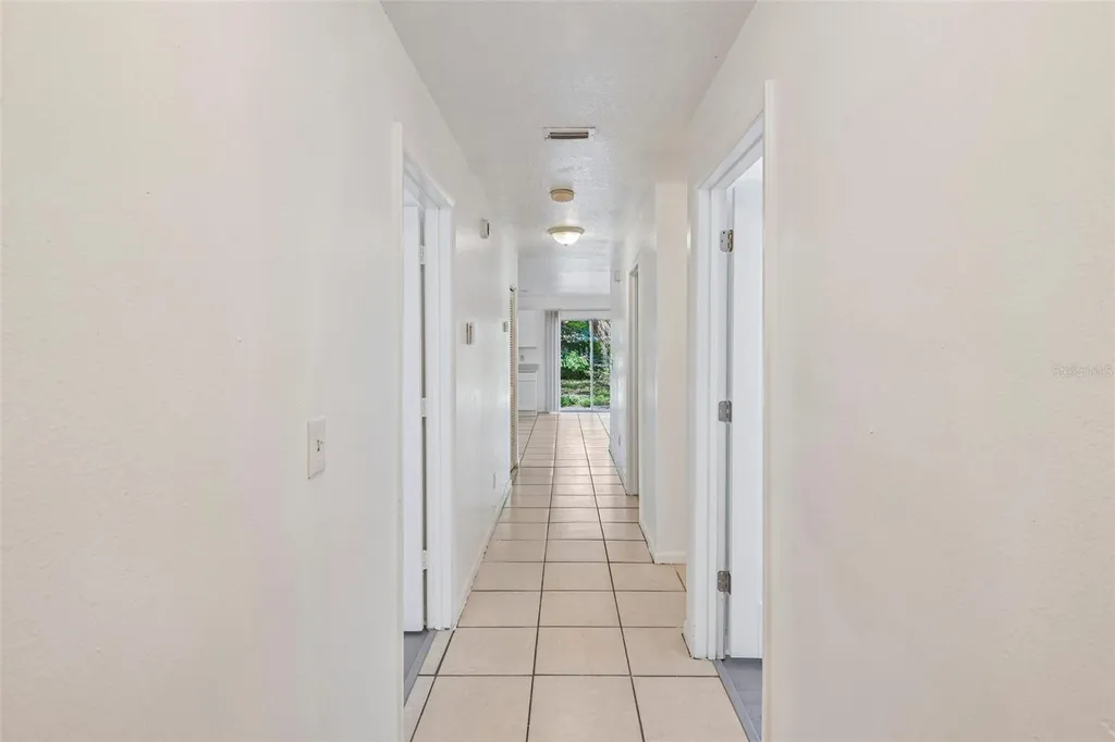 3808 Whittier Street Tampa FL 33619