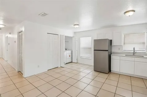 3808 Whittier Street Tampa FL 33619
