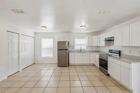 3808 Whittier Street Tampa FL 33619