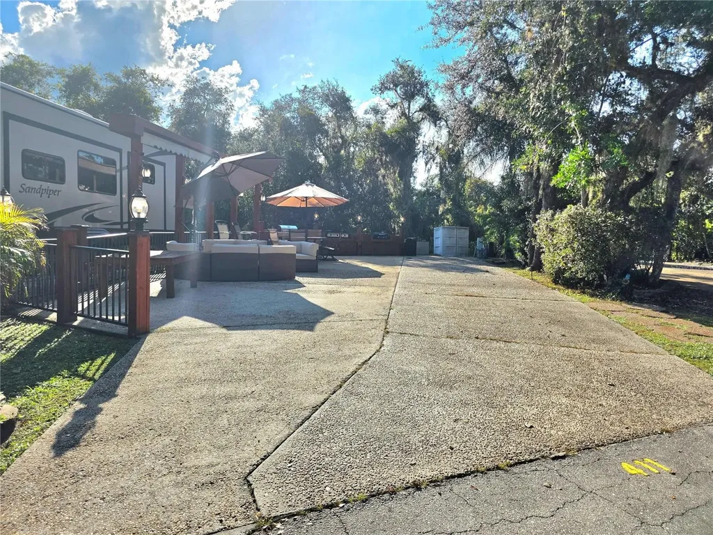 411 Longhorn Drive Lake Wales FL 33853