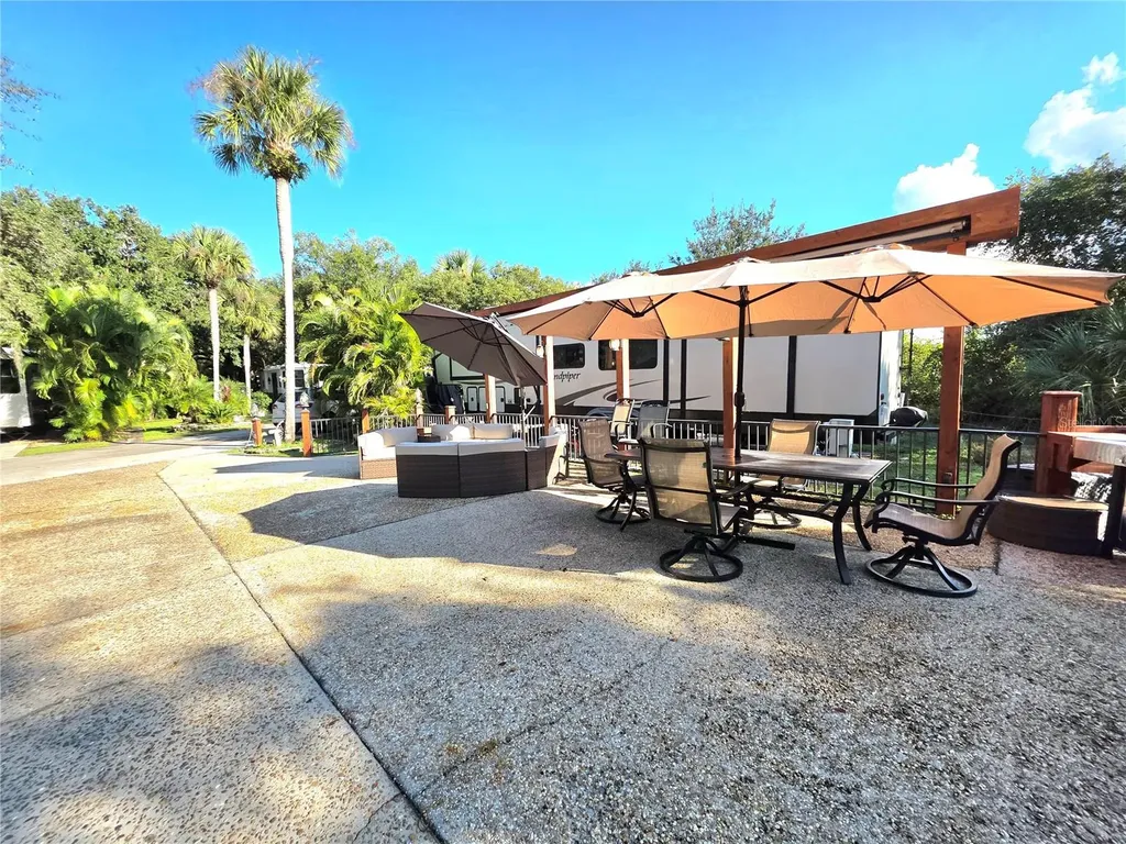 411 Longhorn Drive Lake Wales FL 33853