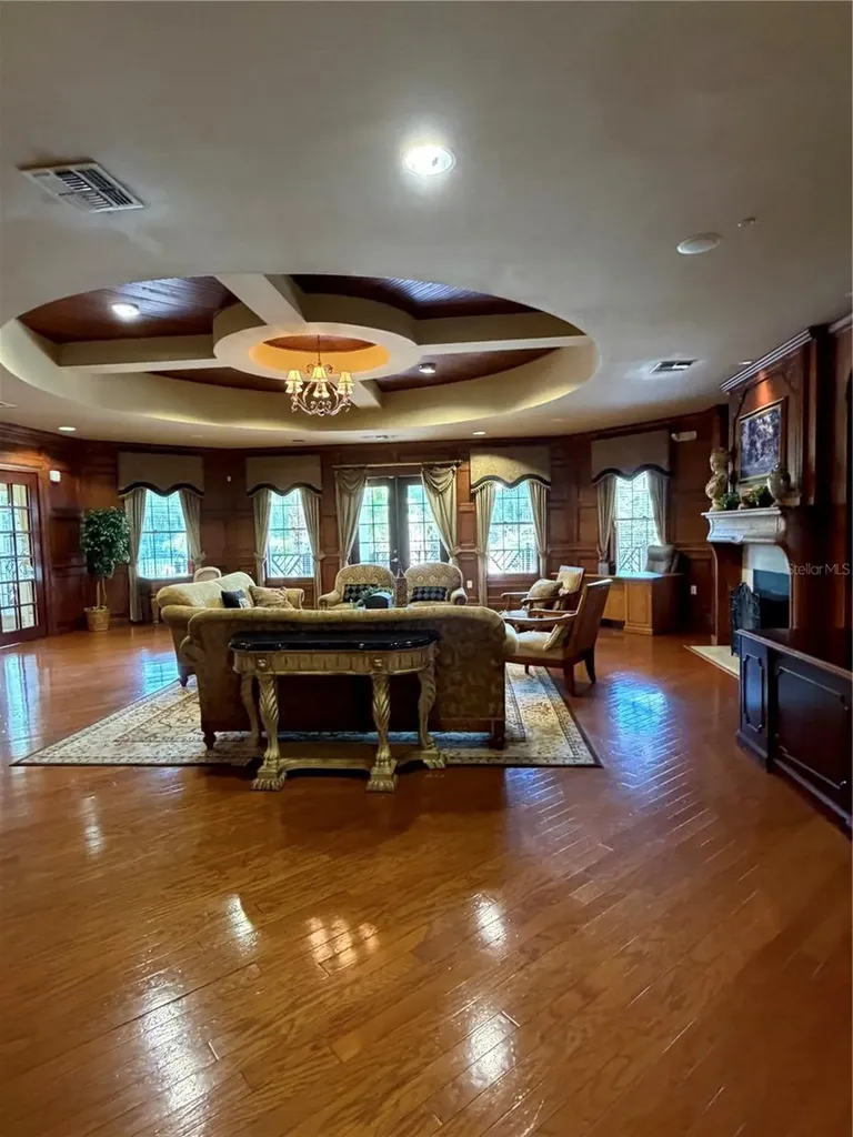 3621 Conroy Road Orlando FL 32839