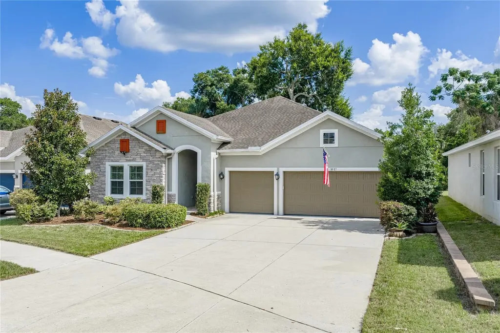 1017 Tracey Ann Loop Seffner FL 33584