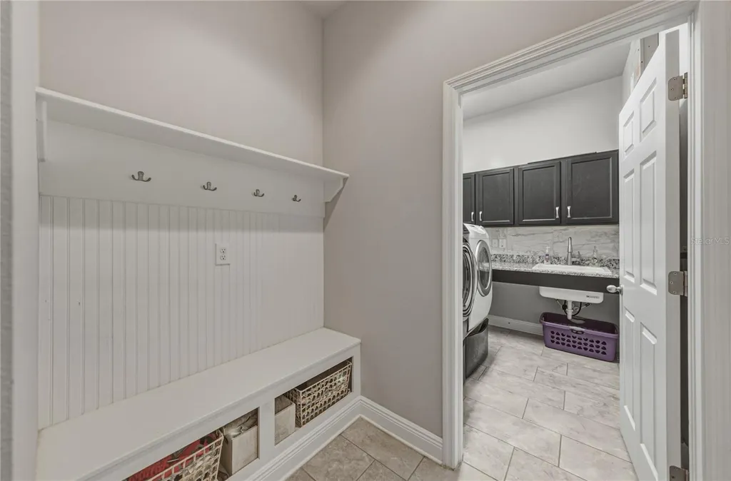 1017 Tracey Ann Loop Seffner FL 33584