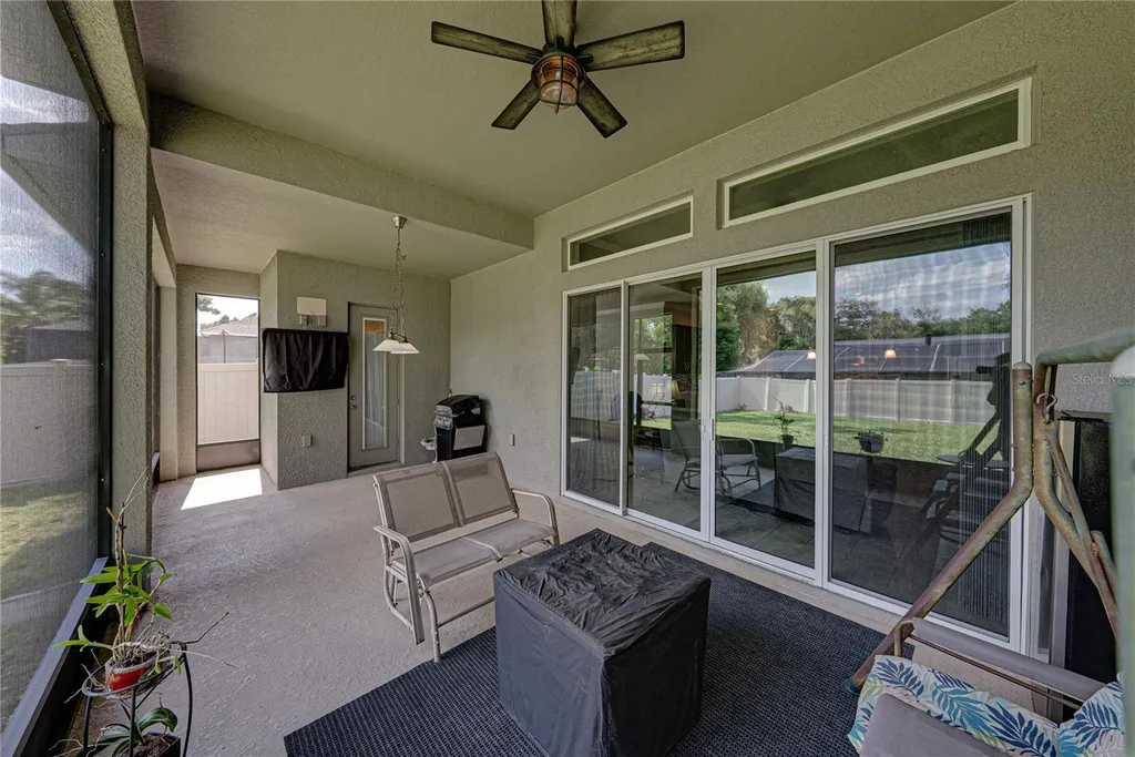 1017 Tracey Ann Loop Seffner FL 33584