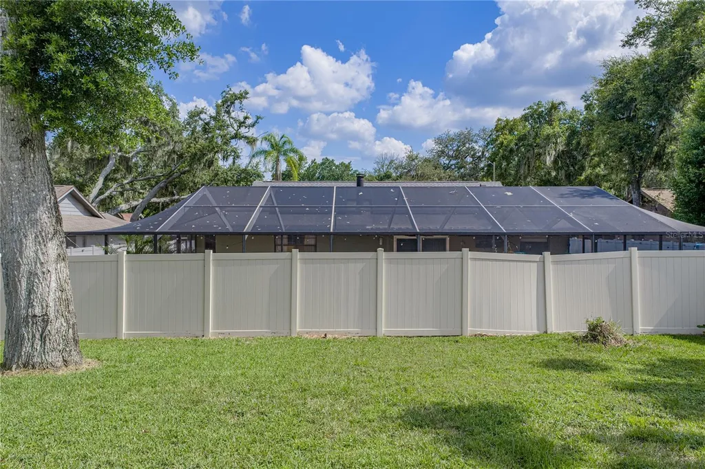 1017 Tracey Ann Loop Seffner FL 33584