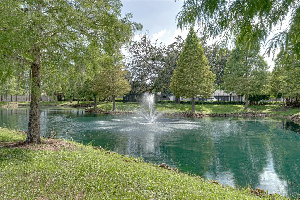 1017 Tracey Ann Loop Seffner FL 33584